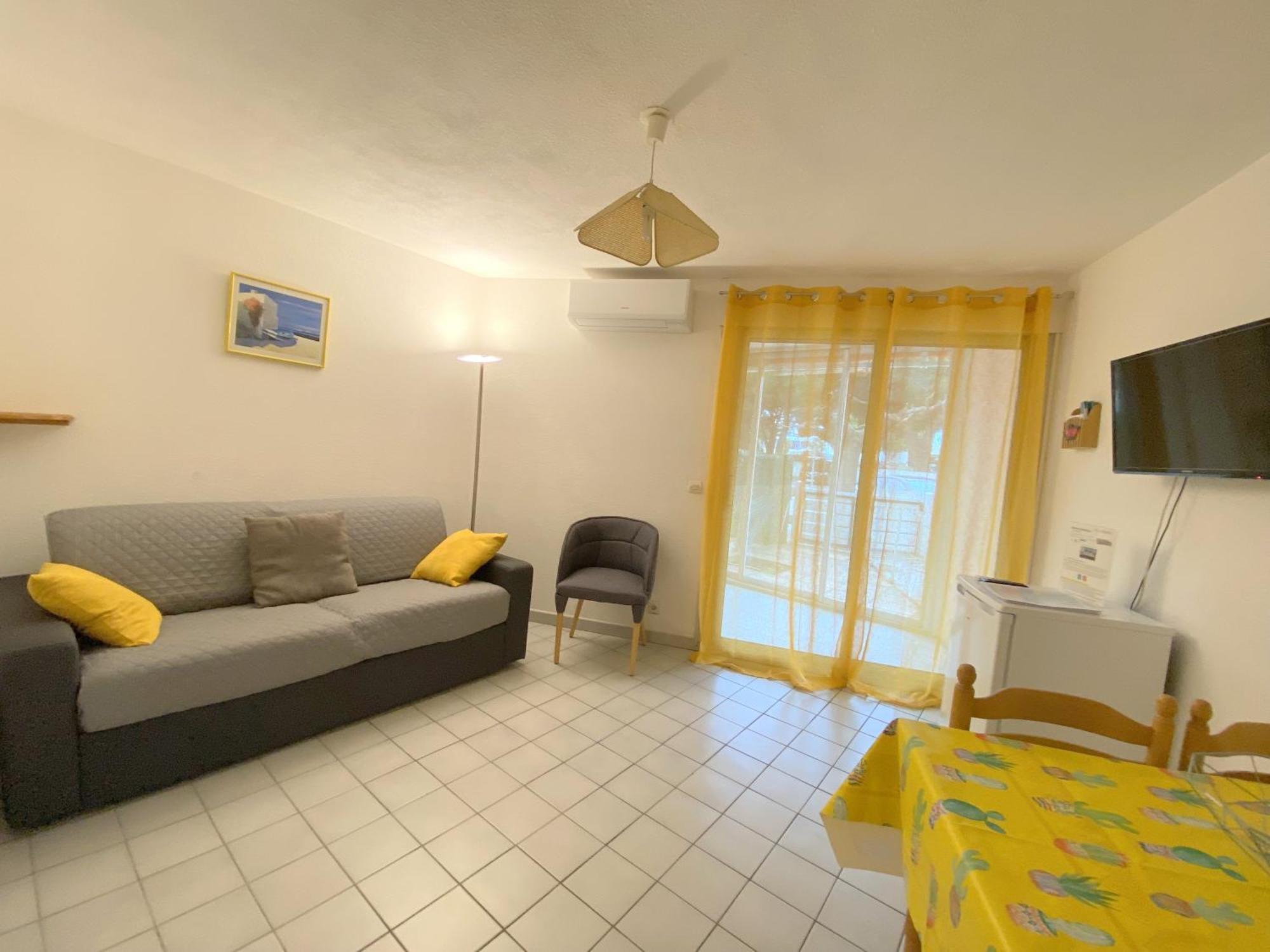 Sol-Y-Days Mathilde, Agreable Appartement En Rez-De-Jardin Avec Parking Et Un Acces Direct A La Plage Le Grau-du-Roi Exterior foto